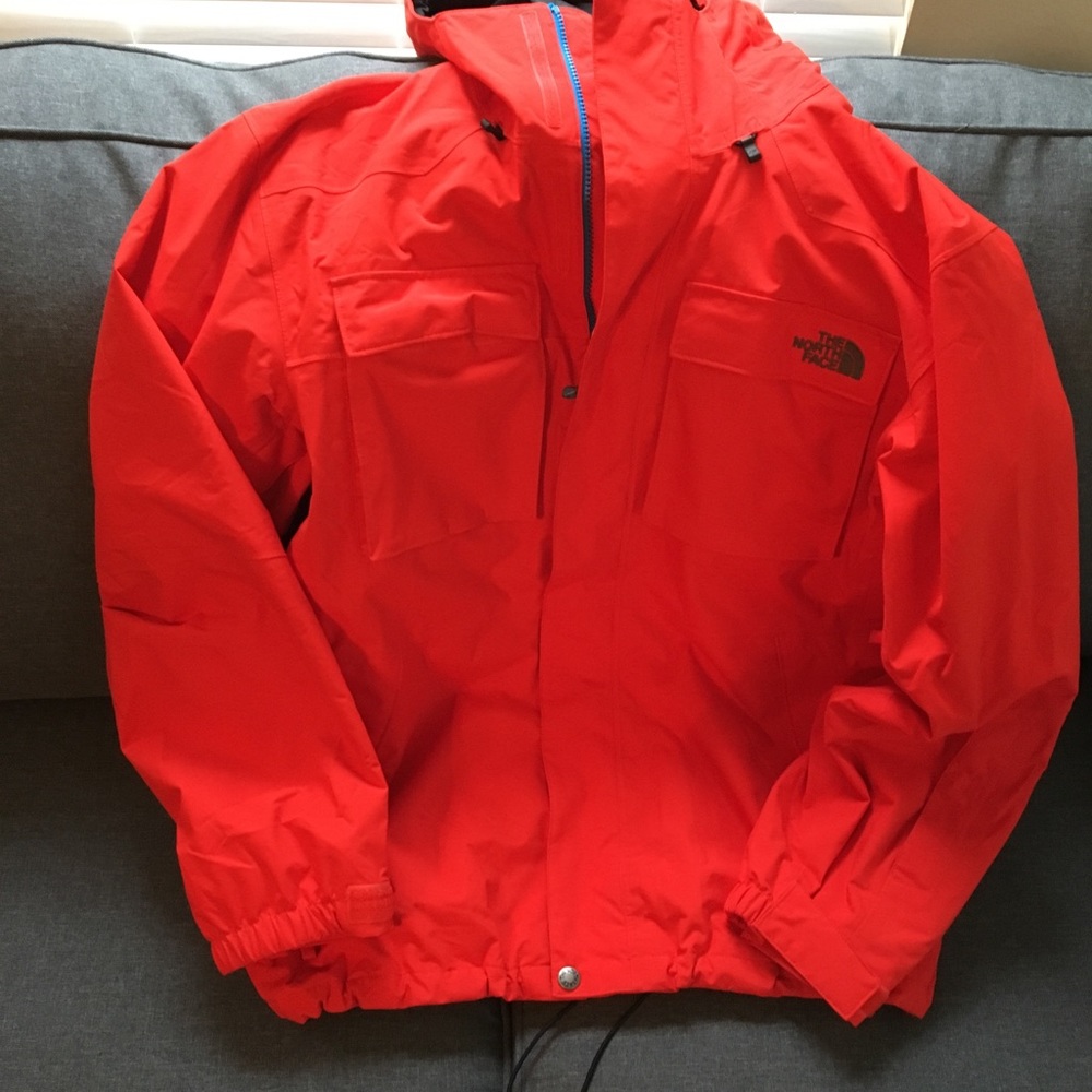 🔥🔥Men’s authentic North Face Large coat 🔥🔥
